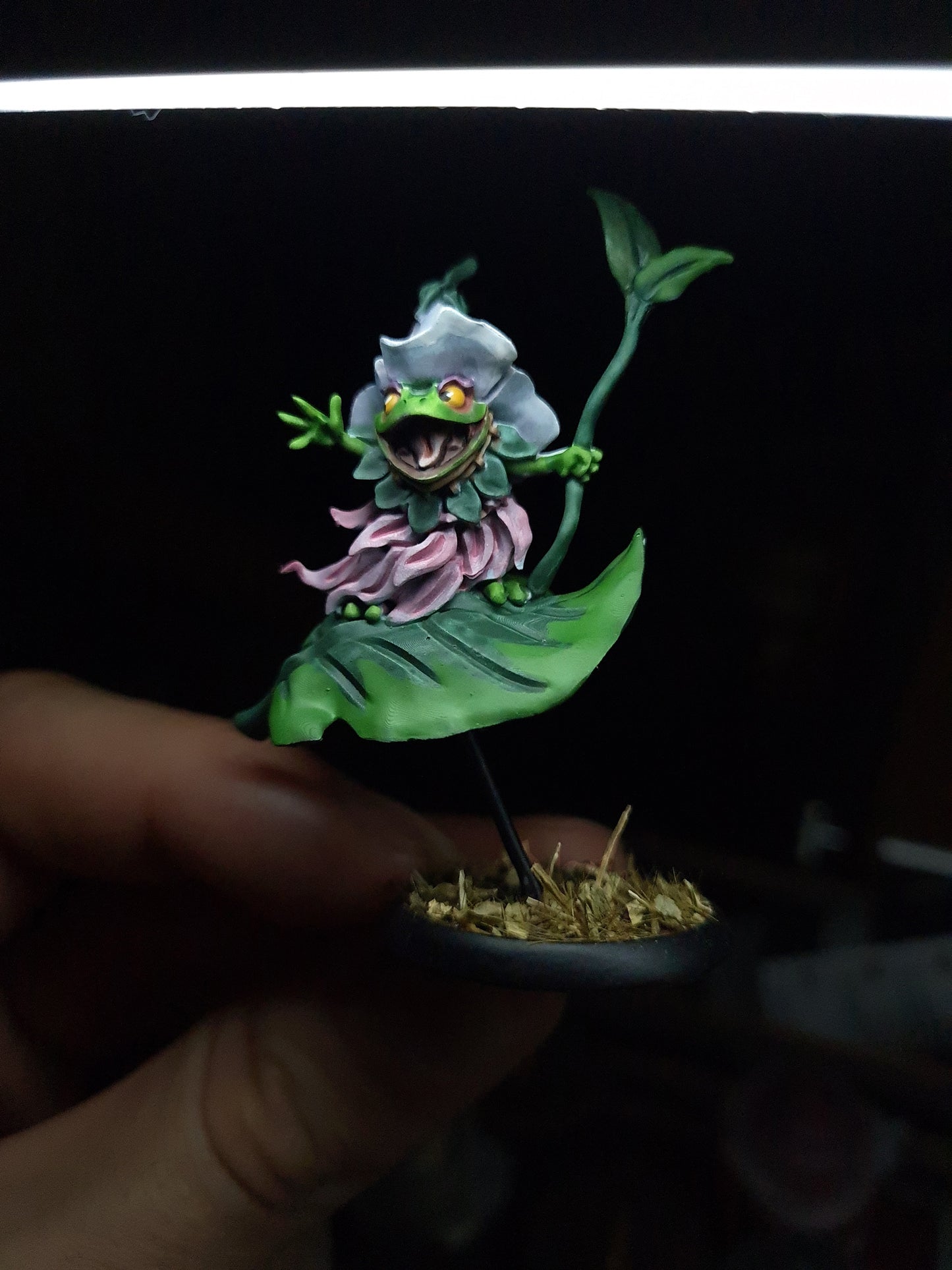 The Bullywugs Return - Warp Miniatures